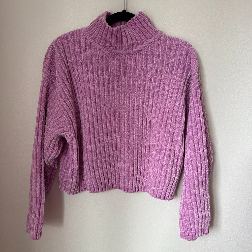 H&M Divided Purple Ribbed Chenille Mock Neck Sweater Size L